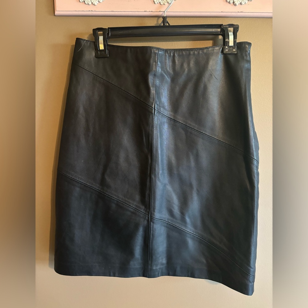 Leather skirt size 6